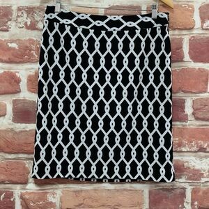 Adrienne Vittadini Skirt Women's Size 12 Black White Abstract Stretchy Zip Up